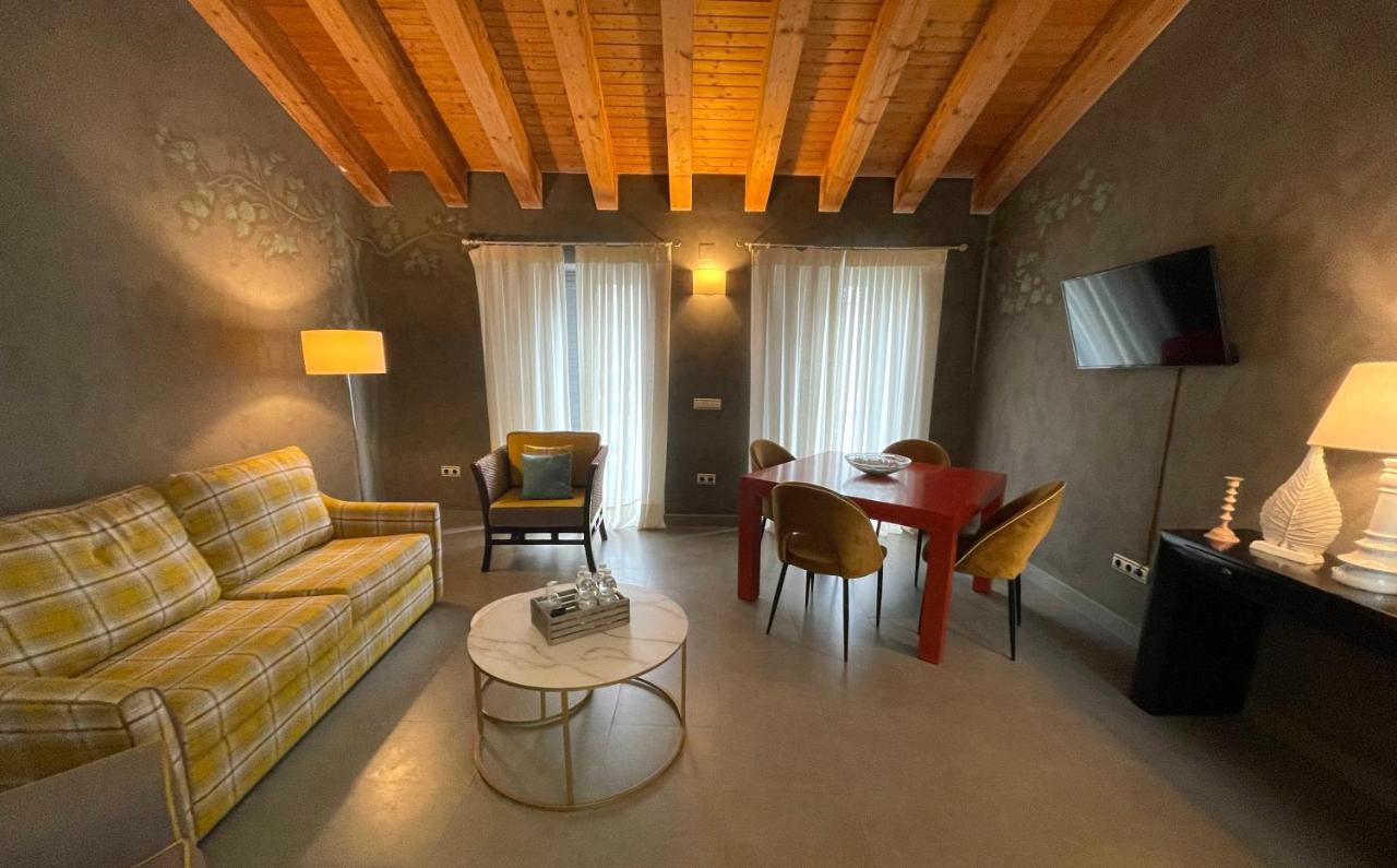 Ritual Sevilla Suites - Malaver 23 (Adults Only) Dış mekan fotoğraf